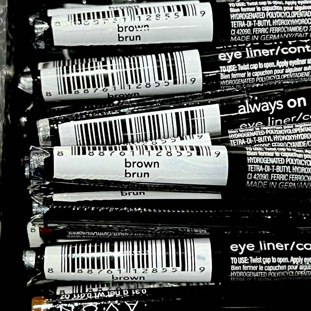 Brown eyeliner or eyebrow pencil